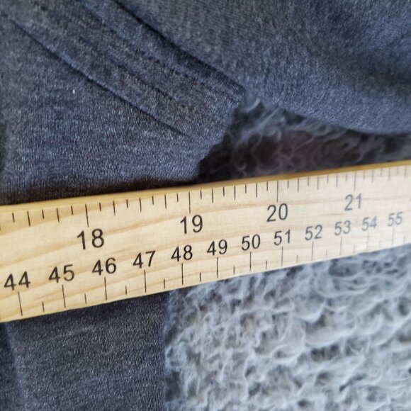 Title Nine Top Womens Size Small Gray Pullover Sweatshirt Athletic Hoodie - Picture 7 of 9